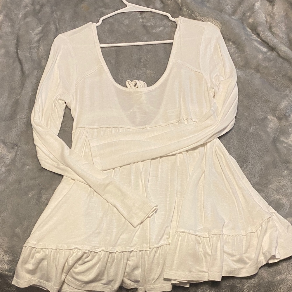 VENUS White Long-Sleeve Ruffle Hem Empire Dress